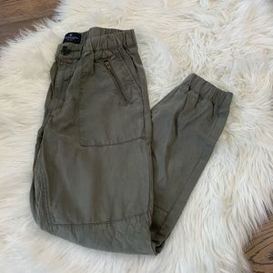 American Eagle Joggers